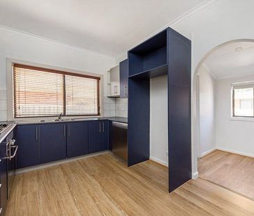LOCATION, CONVENIENCE AND LIFESTYLE - Photo 3