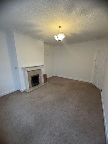 2 bedroom bungalow to rent - Photo 2