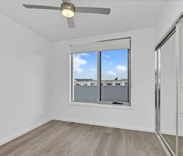 Contemporary Living in the Heart of Franklin - Photo 1