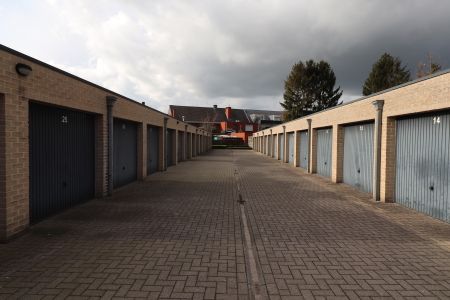 Een appartement op de eerste verdieping rechts met ruim terras en garage. - Photo 3