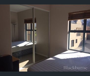 6/20 Saunders Street, East Perth, WA 6004 - Photo 4