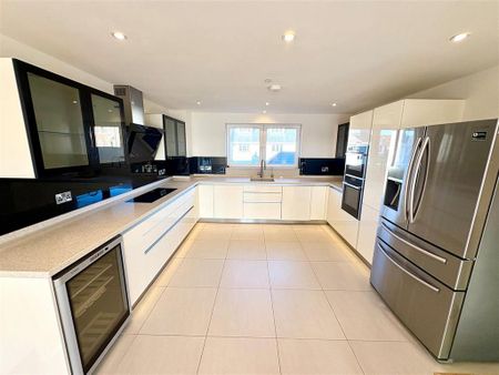 3 bedroom townhouse to rent - Photo 5