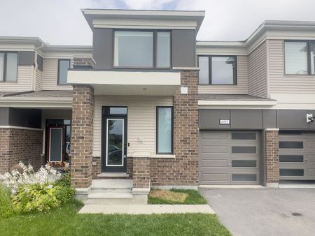 For Lease - 693 Rouncey Road, Kanata, Ontario - Photo 3