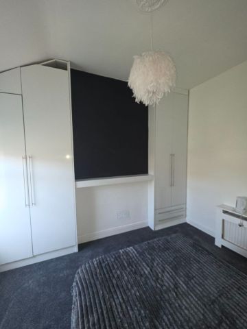 Room in a Shared House, Worcester Road, L20 - Photo 4