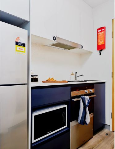 Ultra Twin Apartment-Single Bed with Standard View - Photo 4