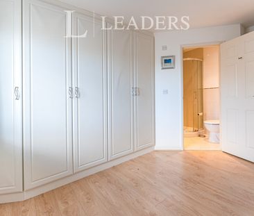 2 bedroom apartment to rent Coldicott Mews, Elmer Road - Photo 1