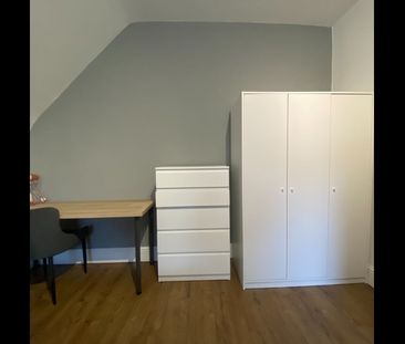 Room in a Shared House, School Road, B28 - Photo 6