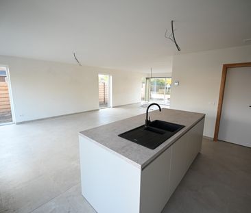 Alleenstaande woning met TUIN & CARPORT - Photo 6