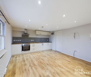 1 bed flat to rent in Burwood House, Maidstone, ME14 - Photo 4