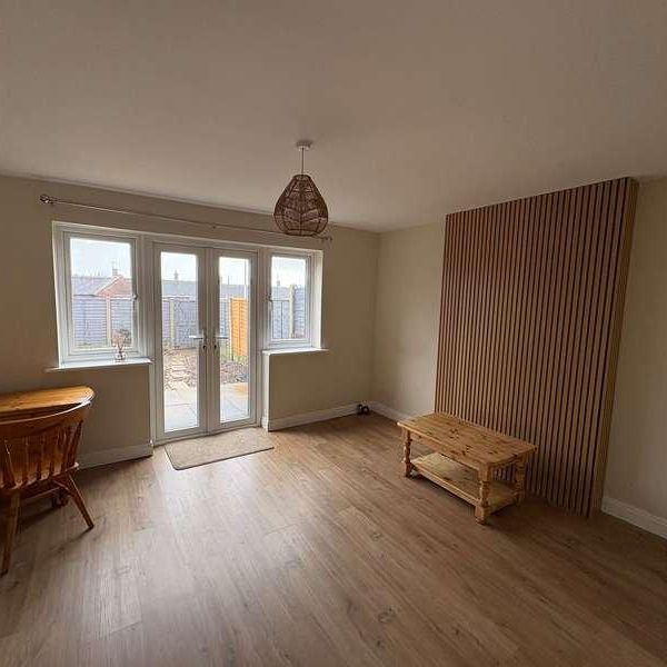 Bewley Steps, Barrow-in-furness, LA13 - Photo 1