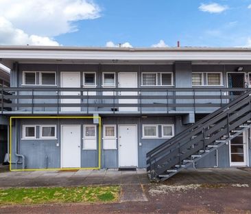 Unit 3, 2 Bailey Road, Mount Wellington, Auckland - Photo 1