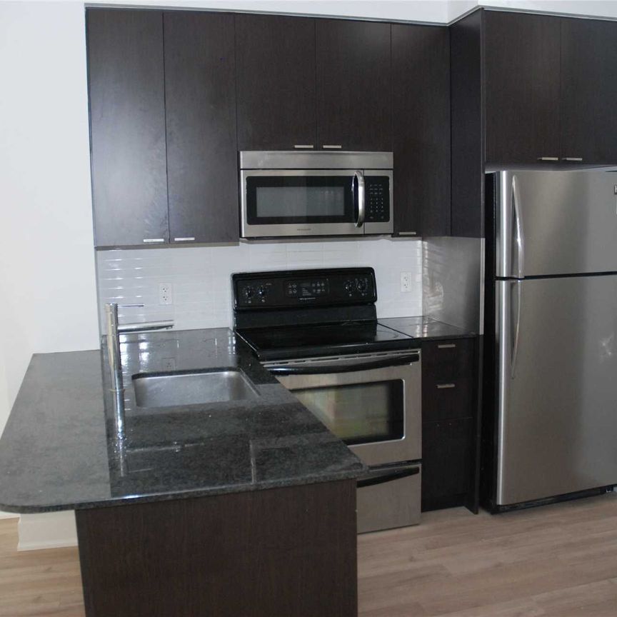 For Lease - 23 Sheppard Avenue Unit# 2201, Toronto, Ontario - Photo 1