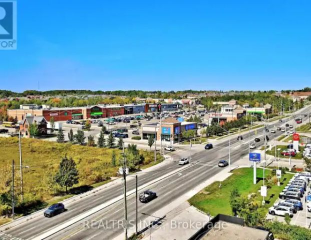 809 - 11611 YONGE STREET | 809 - 11611 YONGE STREET, Richmond Hill - Photo 1