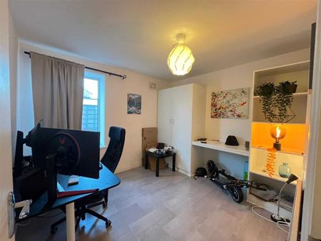 Sprangers Yard, Cecilia Street, Dublin 2 - Photo 3