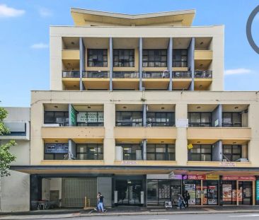 “Spacious and Fabulous 2 bedroom apartment for Lease!” - Photo 2