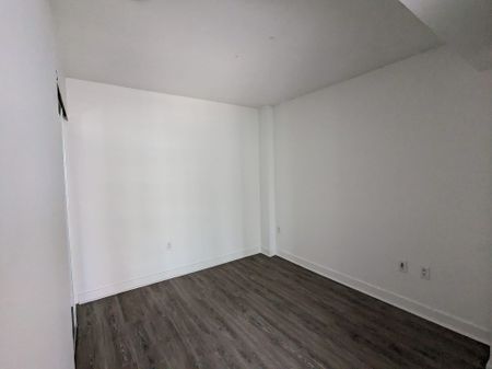 For Lease - 10 Capreol Court Unit# 1806, Toronto, Ontario - Photo 4
