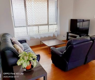 Single room-floor 2 - Photo 1