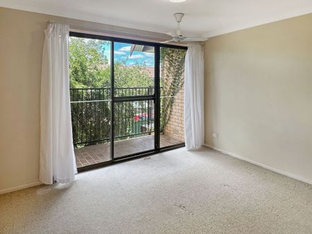 Townhouse in Central Dubbo Location - Photo 3