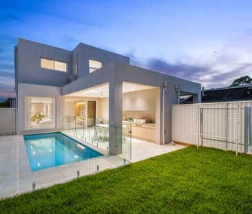 BRAND NEW FULL BRICK LUXURY DUPLEX - Photo 5