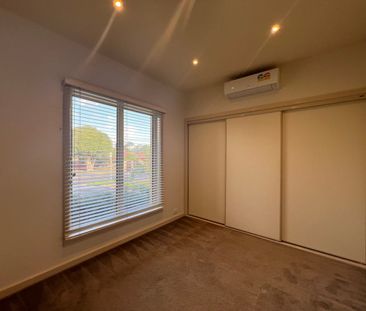 Spacious Family Living in MWPS & MWSC Zones - Photo 6