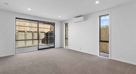 3 Bedroom home - Photo 2