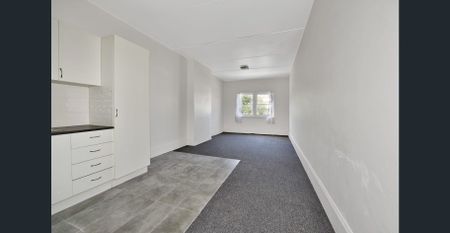 Prime Village Position - Entry Via Smith St Rear Lane - Photo 3