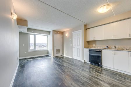 For Lease - 716 Main Street Unit# 1007, Milton, Ontario - Photo 2