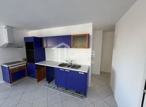 Διαμέρισμα για ενοικίαση - Σαρωνίδα - Φωτογραφία 2