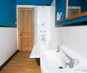 Room in a Shared Flat, Glasgow, G12 - Photo 6