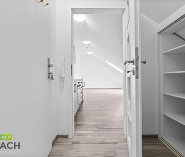Pronájem bytu 1+kk 33 m2 - Fotografie 6