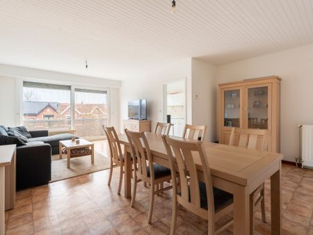 Twee slaapkamer appartement met garagebox in Mariaburg-Ekeren te huur! - Photo 4