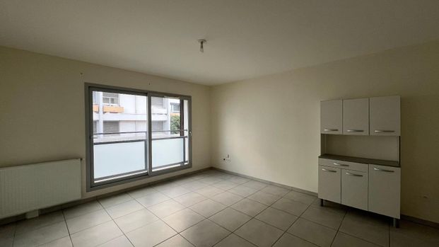 Location Appartement 2 pièces 44m² CHAMALIERES 63400 - Photo 1