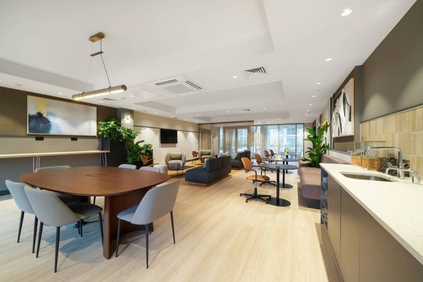 The Oakgate, KT22 7RZ, Surrey - Photo 1