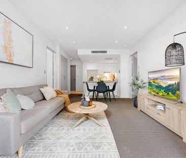 Modern, Bright & Spacious Balcony| Pool & Gym Facilities | Prime Ep... - Photo 2