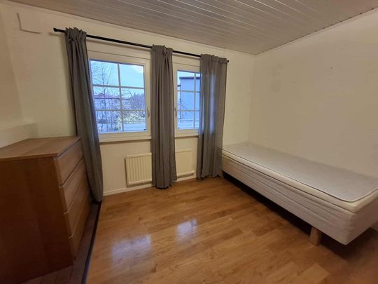 Lilla Hagvägen, Upplands Väsby - Foto 1