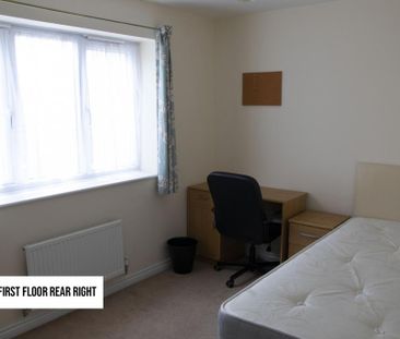 4 bedroom detached house to rent - Photo 5