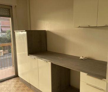 Location Appartement 2 pièces 62m² NICE 06200 - Photo 5