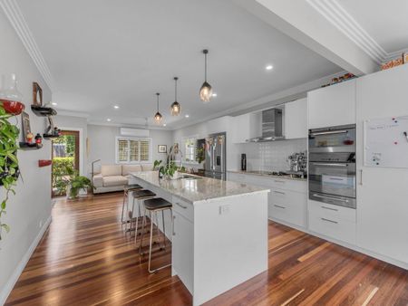 80 Spence Road, Wavell Heights QLD 4012 - House For Rent - $850 | Domain - Photo 3