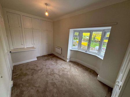 Westways Cottage is a two bedroom semi-detached cottage, nestled in a rural village. This delightful home has been recently refurbished and provides modern comforts in a rural environment. - Photo 3