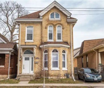 48 SHERIDAN Street Unit# Main | 48 SHERIDAN Street Unit# Main, Bran... - Photo 1