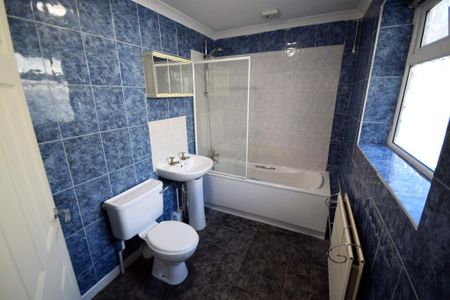 2 bedroom terraced house to rent - Photo 5