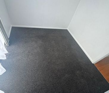 Great location 4 Bed room house - Photo 6