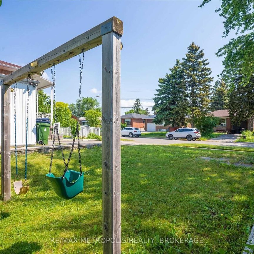 For Lease - 56 Ascolda Boulevard Unit# Basement Apartment, Toronto, Ontario - Photo 1