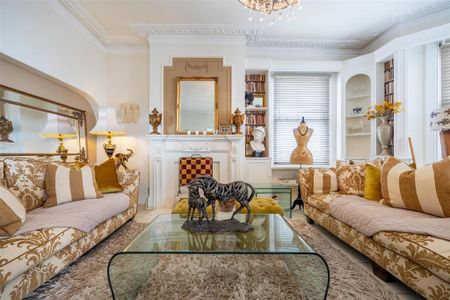 2 bedroom maisonette to rent - Photo 3