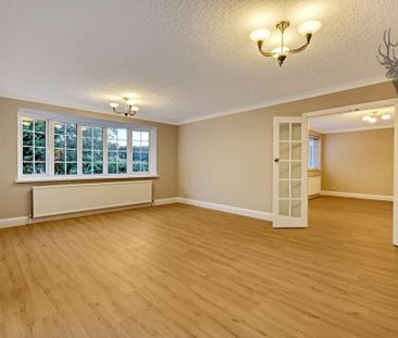 4 bedroom semi-detached house to rent - Photo 4