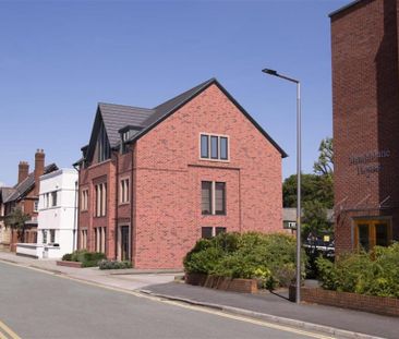 Novel Court, Cheadle - Photo 2