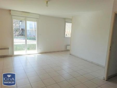 Location Appartement 3 pièces 54m² AUCH 32000 - Photo 3