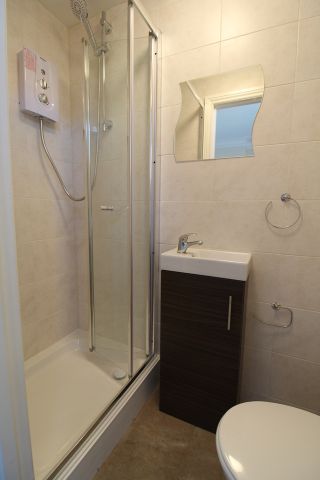 Room in a Shared House, Wavertree Road, SW2 - Photo 3