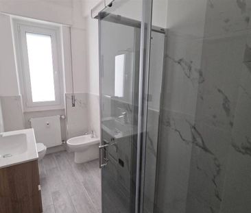 Appartamento ottimo stato, quinto piano, Bolzaneto, Genova - Photo 2