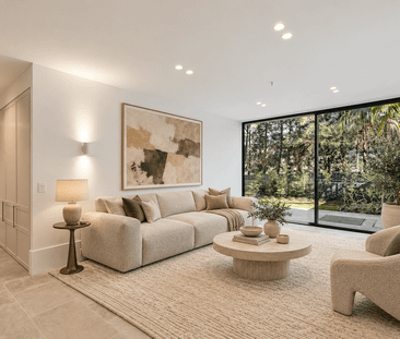 'Premier place' residence of peerless modern class - Photo 1
